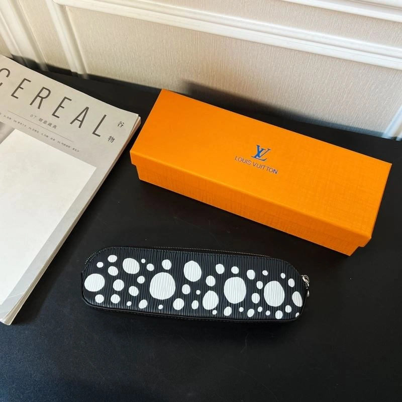 Louis Vuitton Pencil Pouches QuickDry 270548