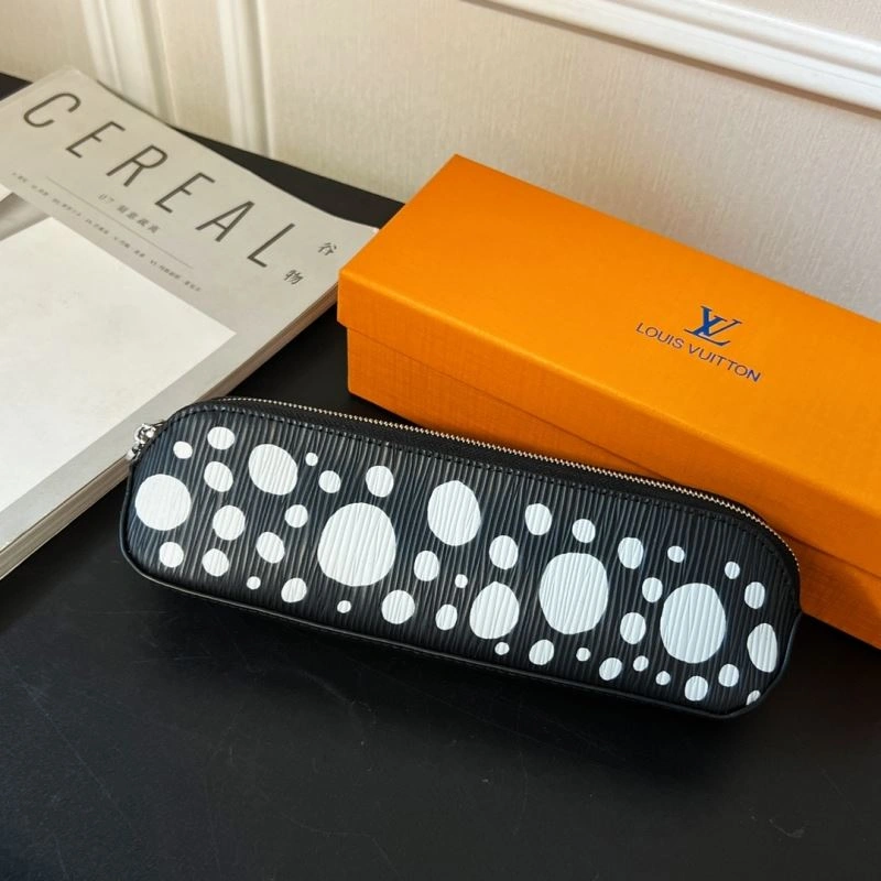 Louis Vuitton Pencil Pouches QuickDry 270548