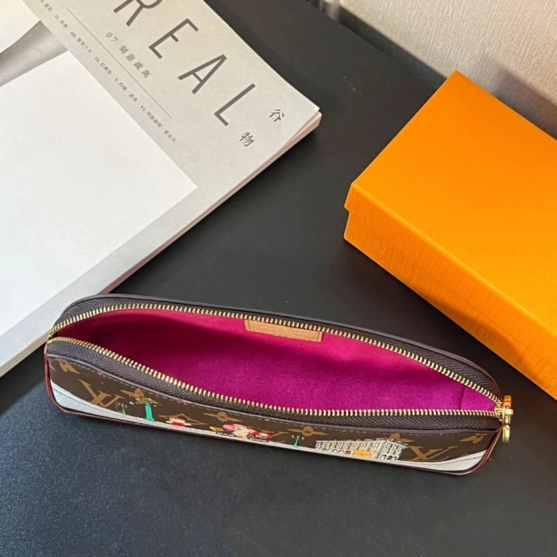 Chic Louis Vuitton Pencil Pouches 270541