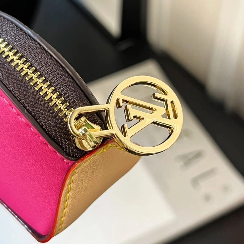 Chic Louis Vuitton Pencil Pouches 270541