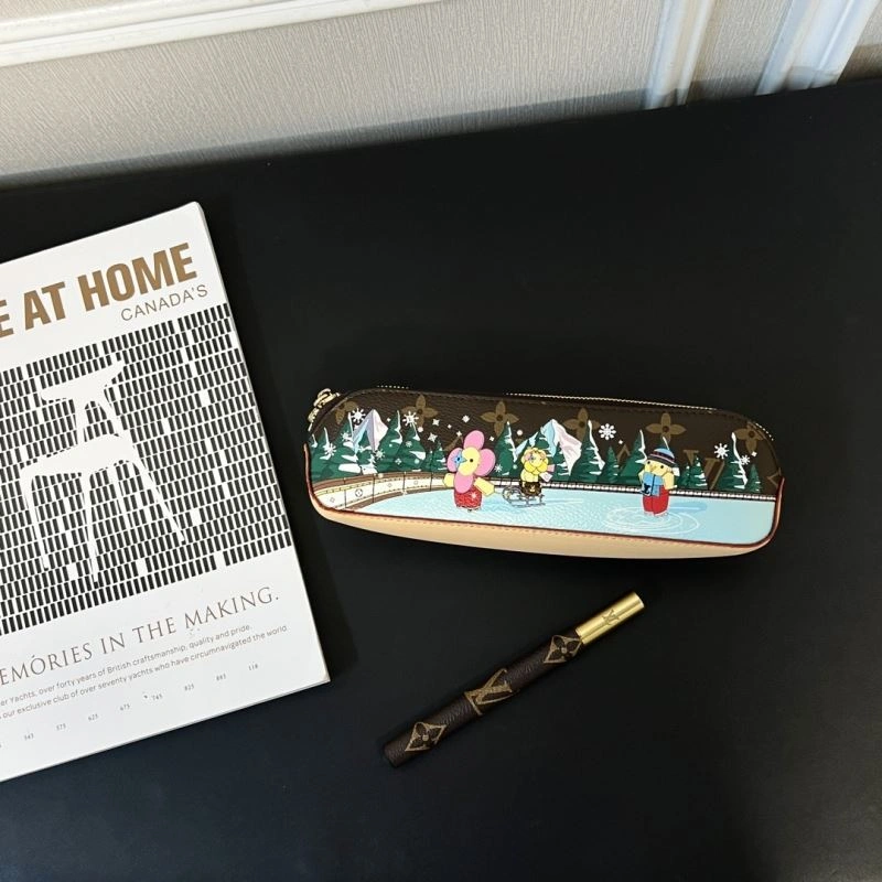 Louis Vuitton Pencil Pouches Popular 270539