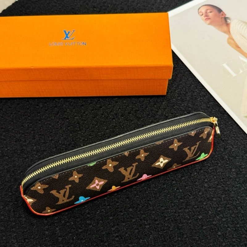 Snug Louis Vuitton Pencil Pouches 270537
