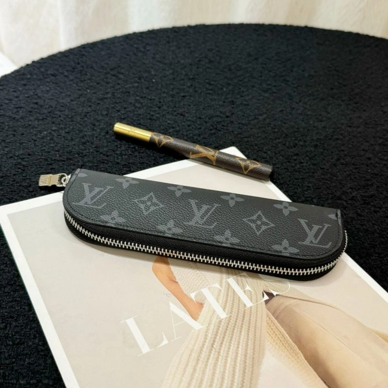Lightweight Louis Vuitton Pencil Pouches 270521