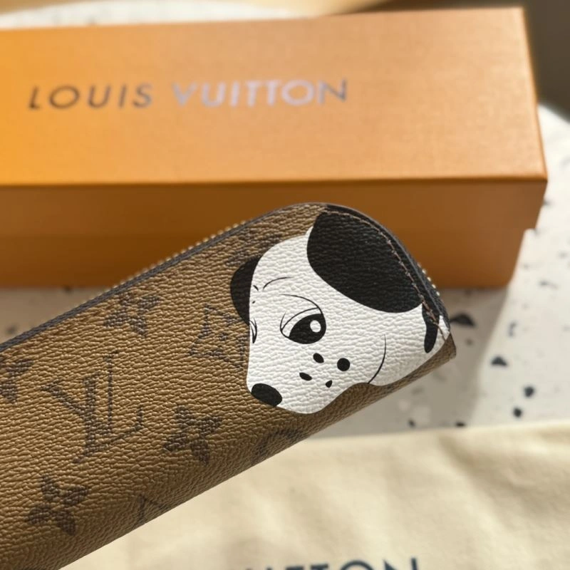 Tailored Louis Vuitton Pencil Pouches 270543