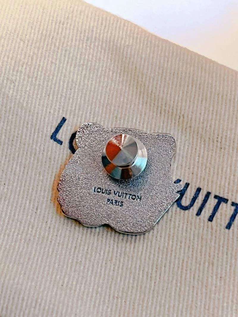 Louis Vuitton Pins Refined 270560