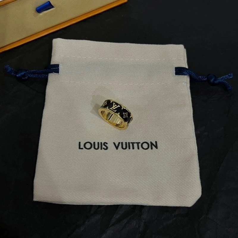 Louis Vuitton Rings Durable 251360