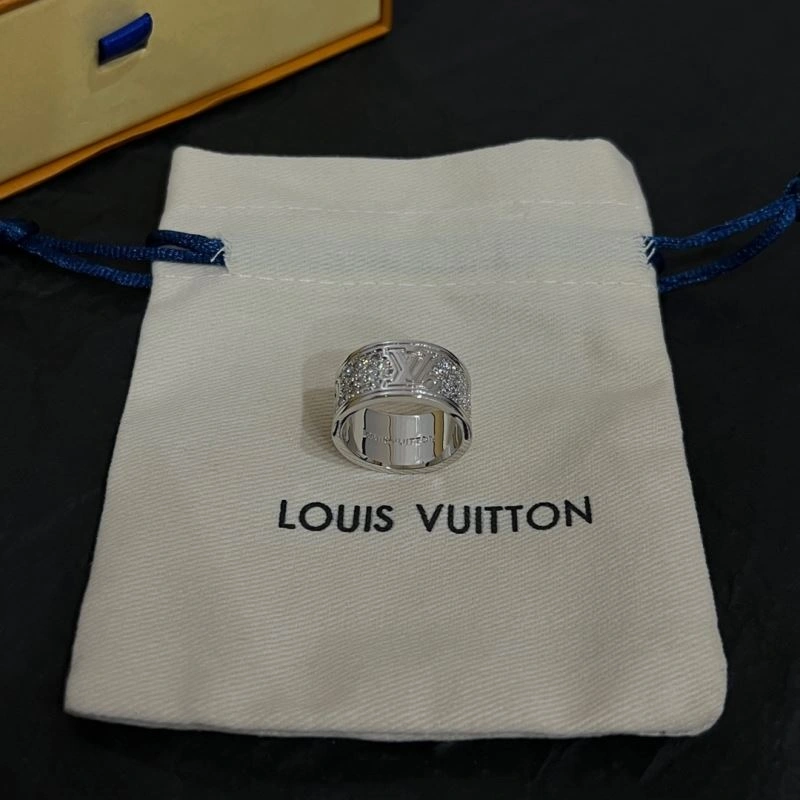 Popular Louis Vuitton Rings 251610
