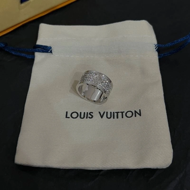 Popular Louis Vuitton Rings 251610