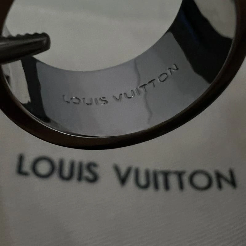Popular Louis Vuitton Rings 251610
