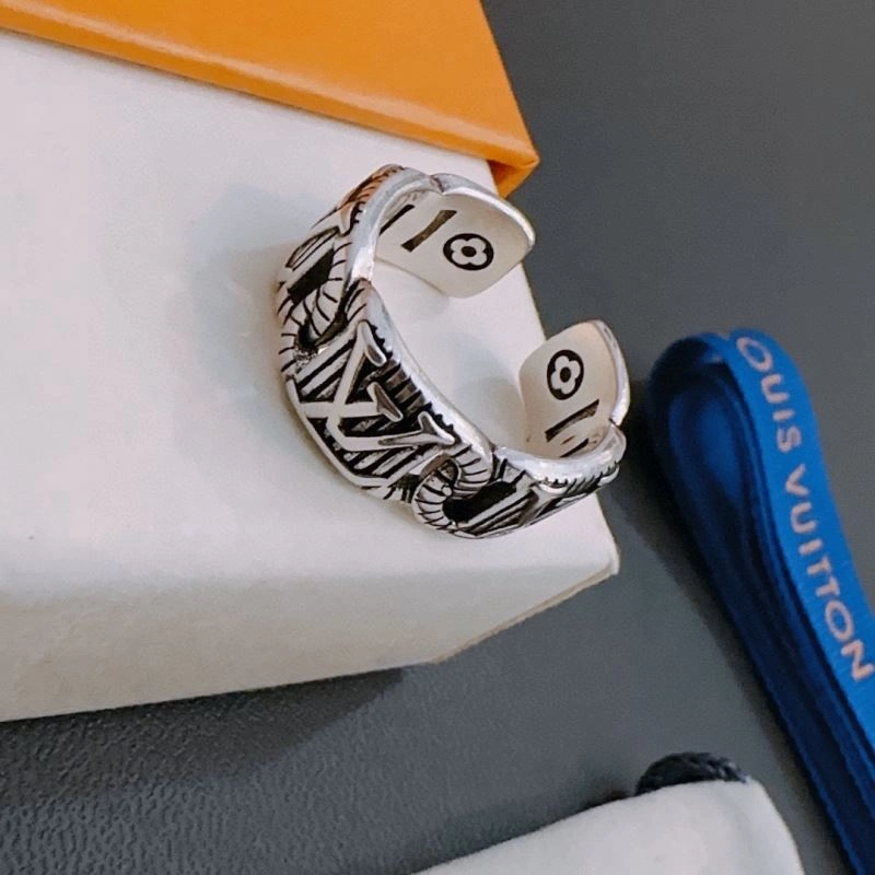 Louis Vuitton Rings DailyWear 251468