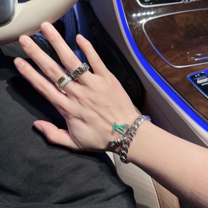 Louis Vuitton Rings DailyWear 251468