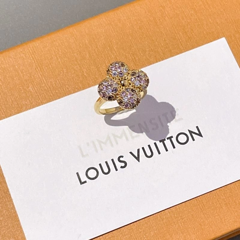Unique Louis Vuitton Rings 251443