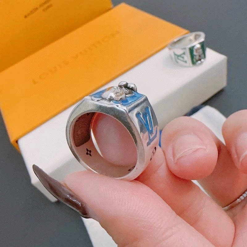 Cozy Louis Vuitton Rings 251452