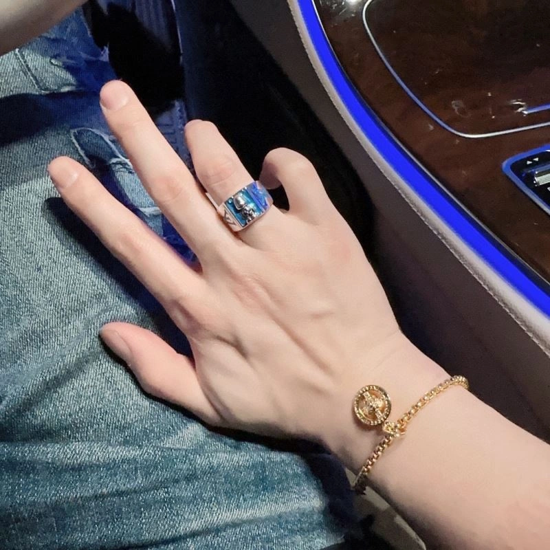 Cozy Louis Vuitton Rings 251452