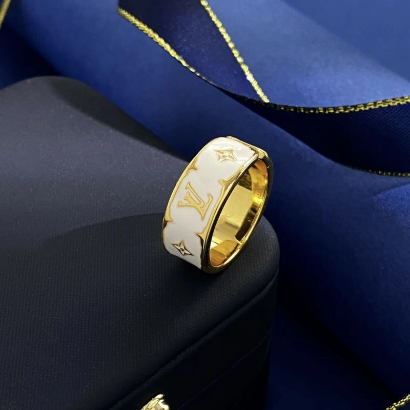 Louis Vuitton Rings Sporty 251013