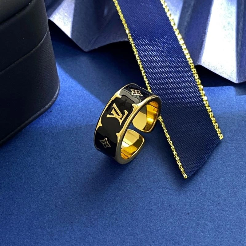 Louis Vuitton Rings Sporty 251013