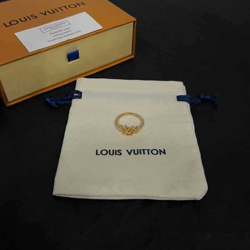 Compact Louis Vuitton Rings 251003