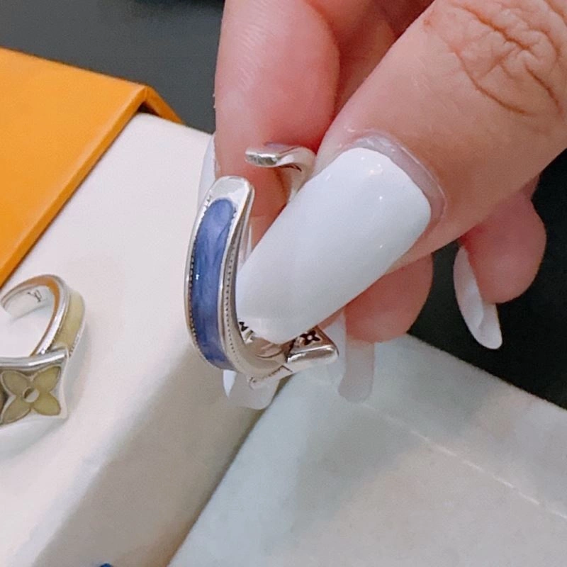 HighPerformance Louis Vuitton Rings 250323