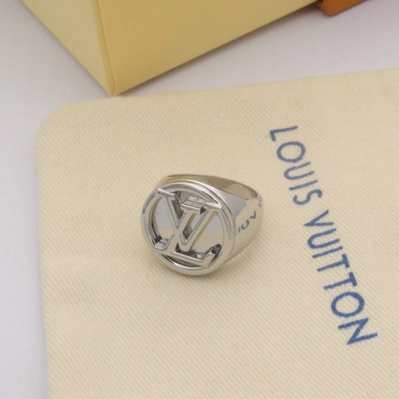 Louis Vuitton Rings Compact 249980