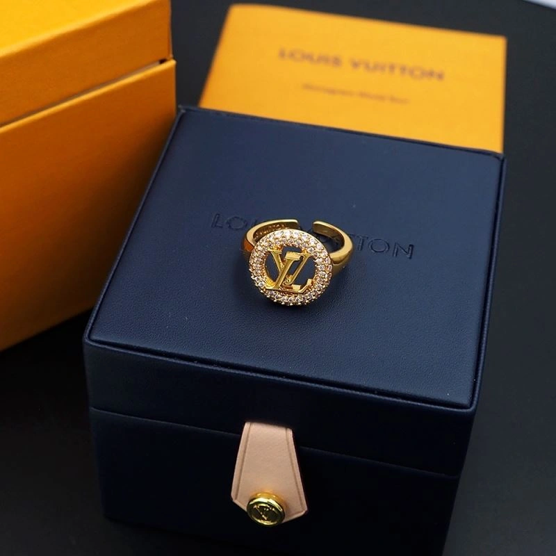 Fashionable Louis Vuitton Rings 249973