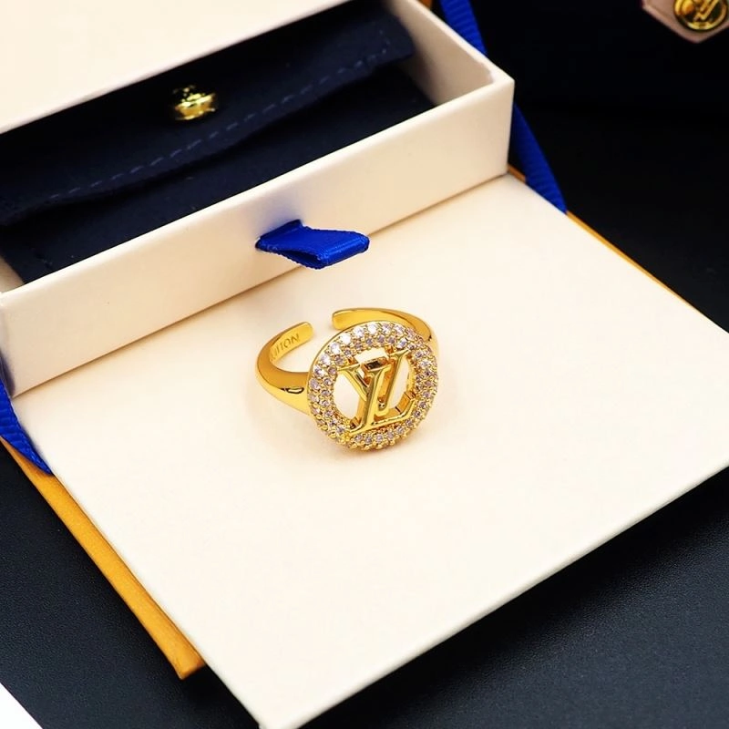 Fashionable Louis Vuitton Rings 249973