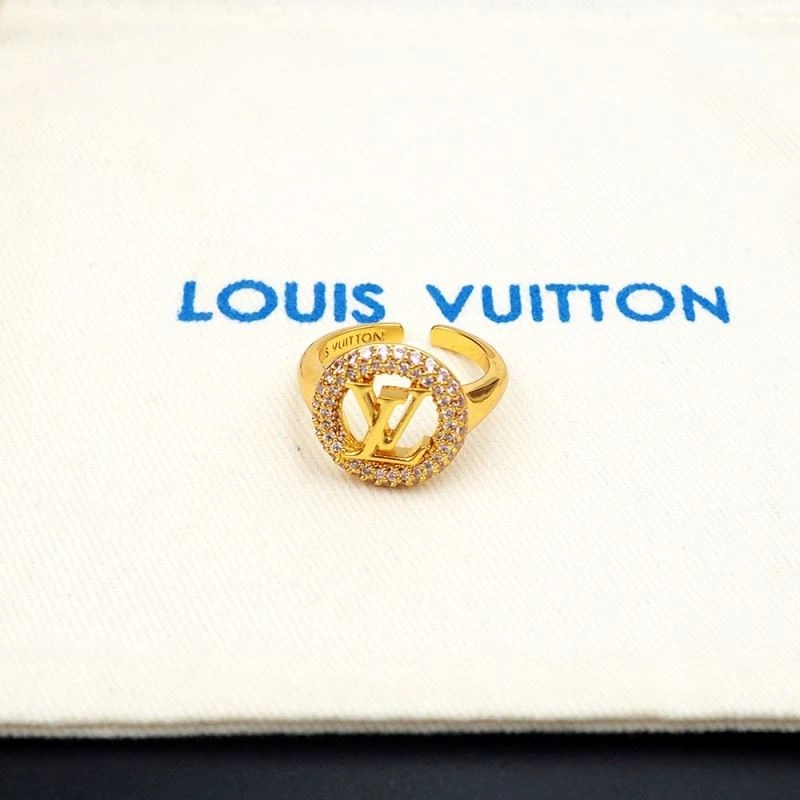 Fashionable Louis Vuitton Rings 249973