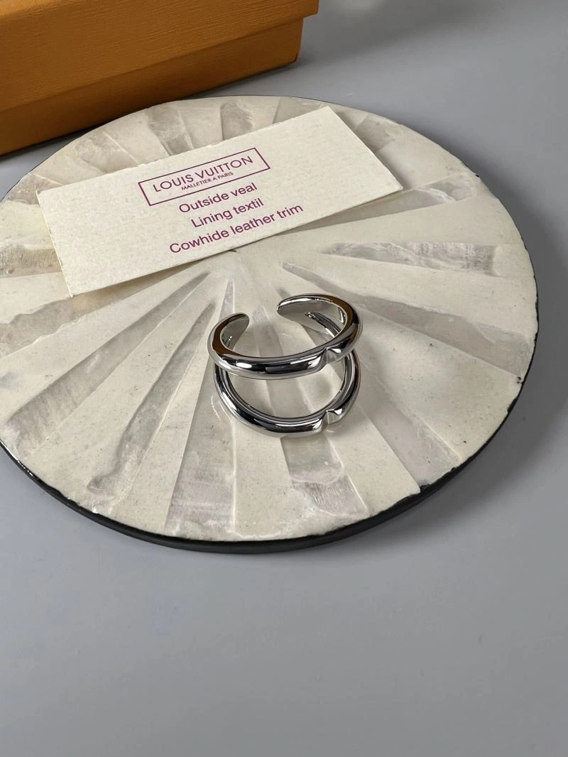 OnTrend Louis Vuitton Rings 249979