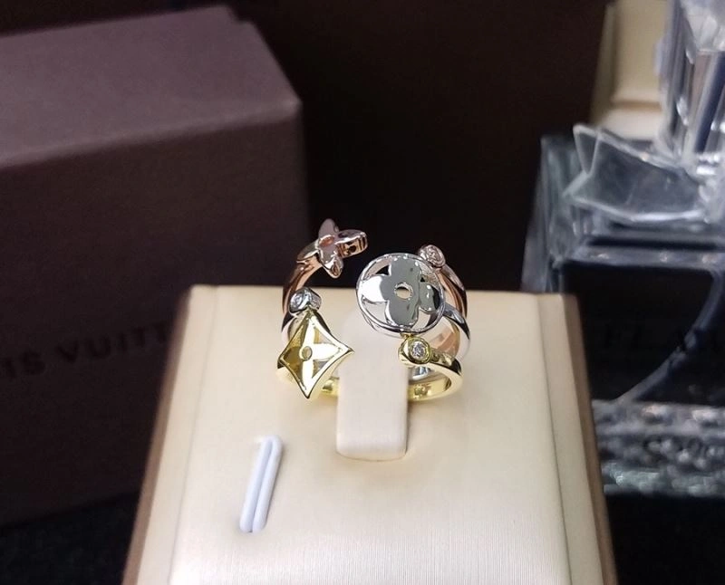 Lightweight Louis Vuitton Rings 249960