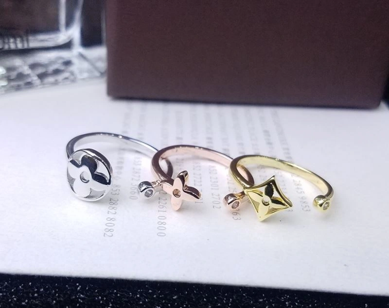 Lightweight Louis Vuitton Rings 249960