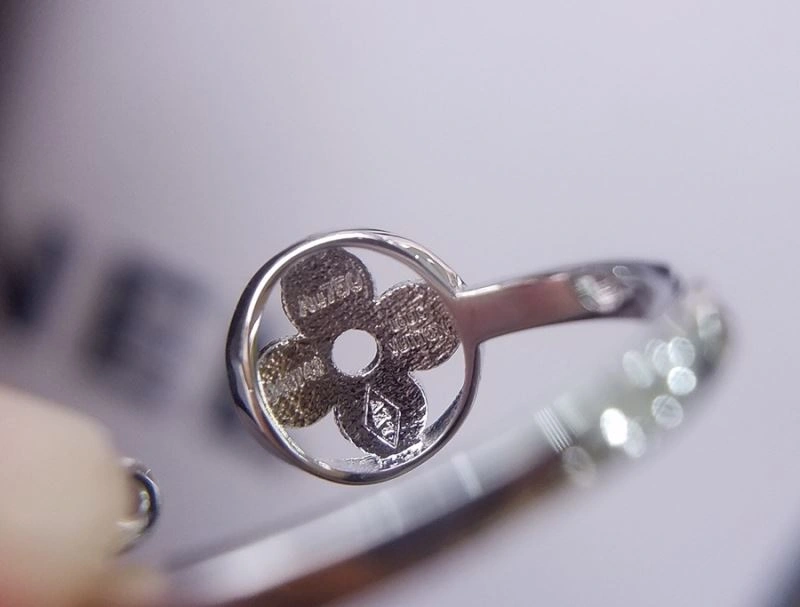 Lightweight Louis Vuitton Rings 249960