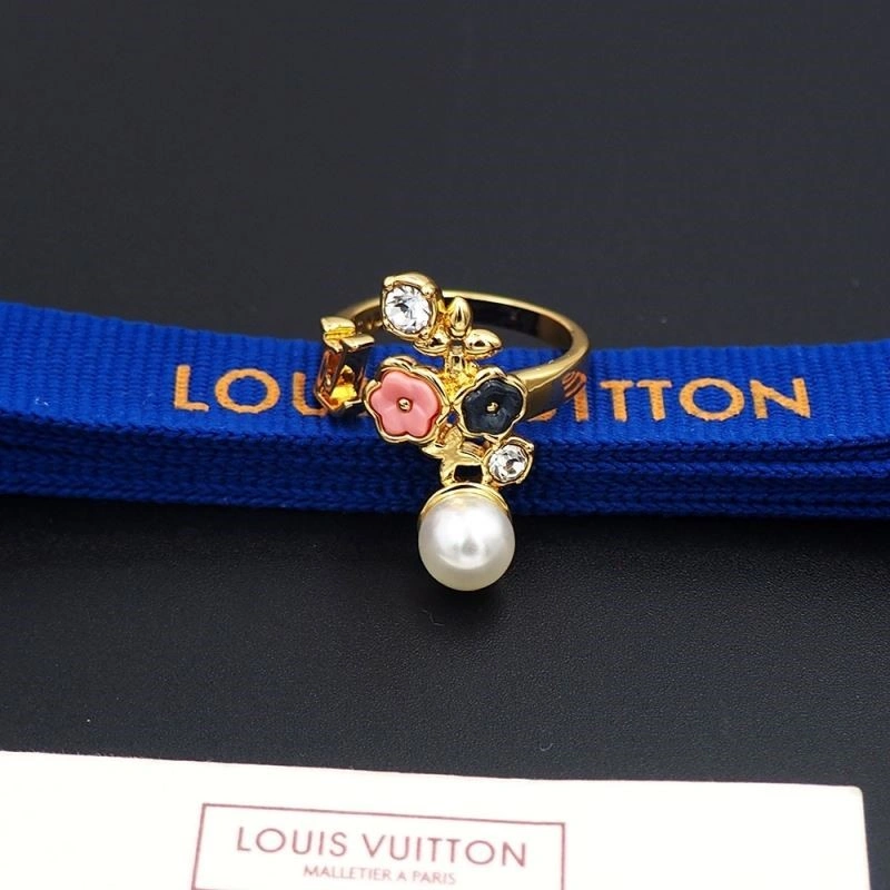 Louis Vuitton Rings Bright 249646