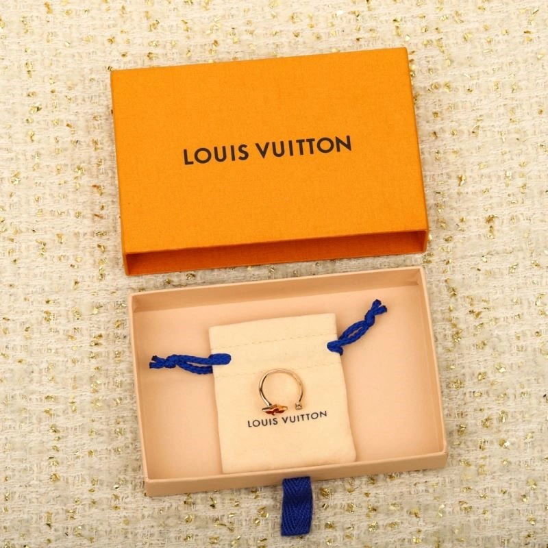 Contemporary Louis Vuitton Rings 249644