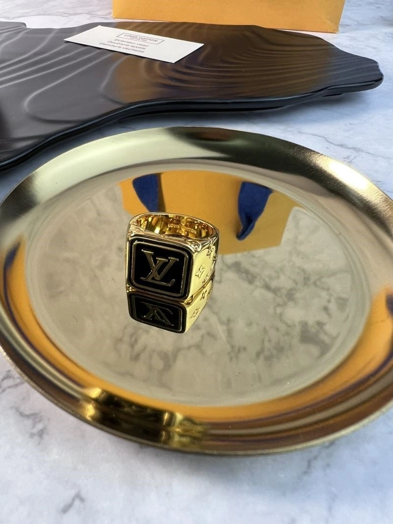 Attractive Louis Vuitton Rings 249645