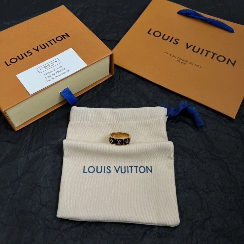 Louis Vuitton Rings Stylish 249654