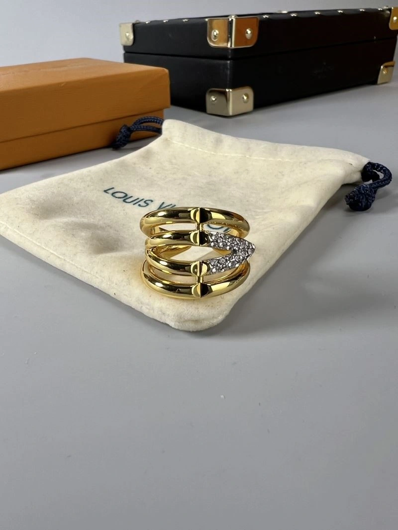 Louis Vuitton Rings Effortless 249647