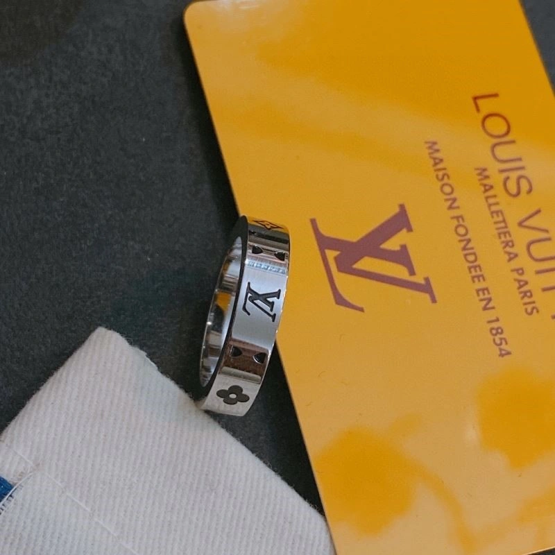 Upgraded Louis Vuitton Rings 249220
