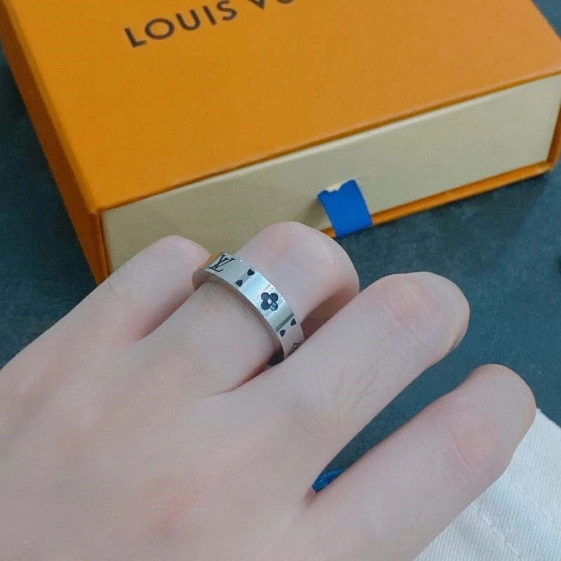 Upgraded Louis Vuitton Rings 249220