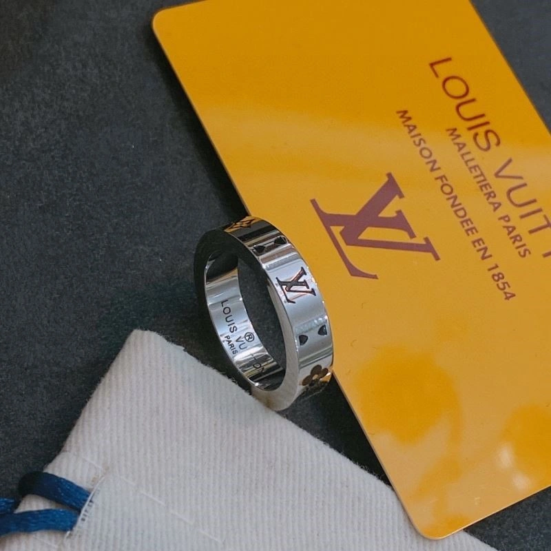 Upgraded Louis Vuitton Rings 249220