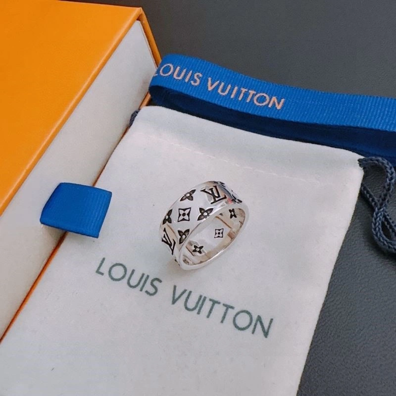 UrbanStyle Louis Vuitton Rings 249211