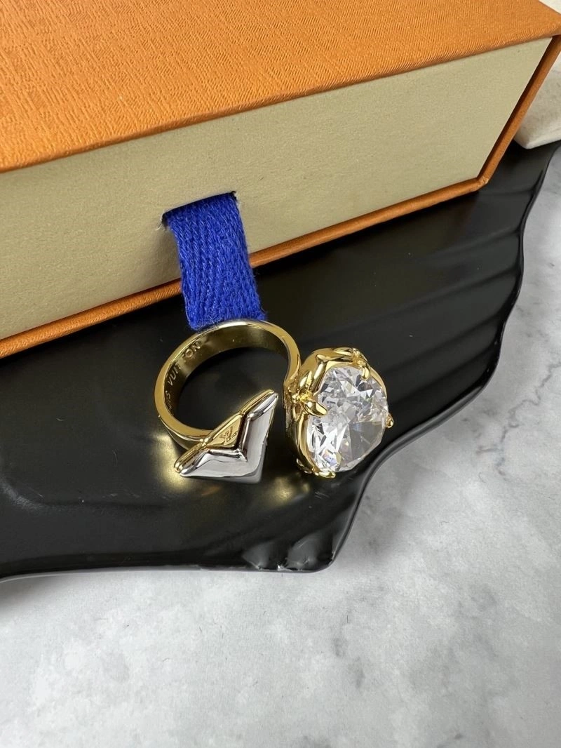 Louis Vuitton Rings Attractive 248844