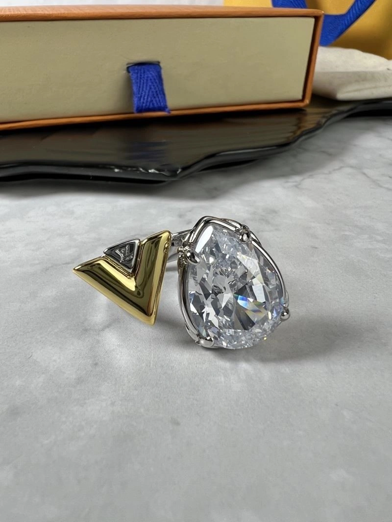 Louis Vuitton Rings Attractive 248844