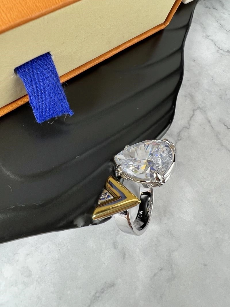 Louis Vuitton Rings Attractive 248844