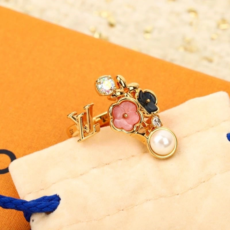 Lightweight Louis Vuitton Rings 248837