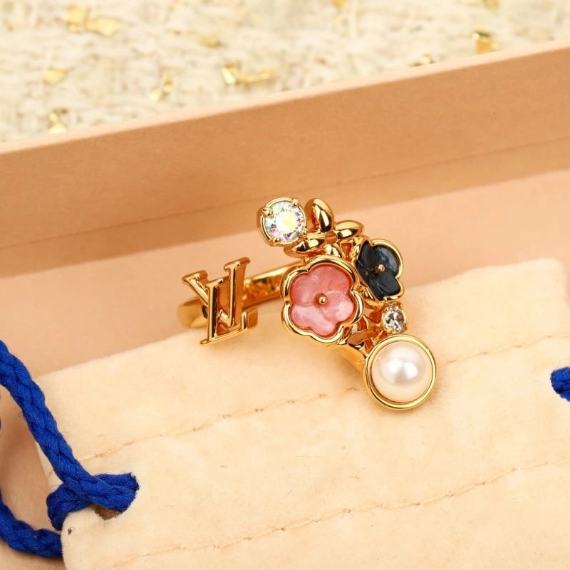 Lightweight Louis Vuitton Rings 248837