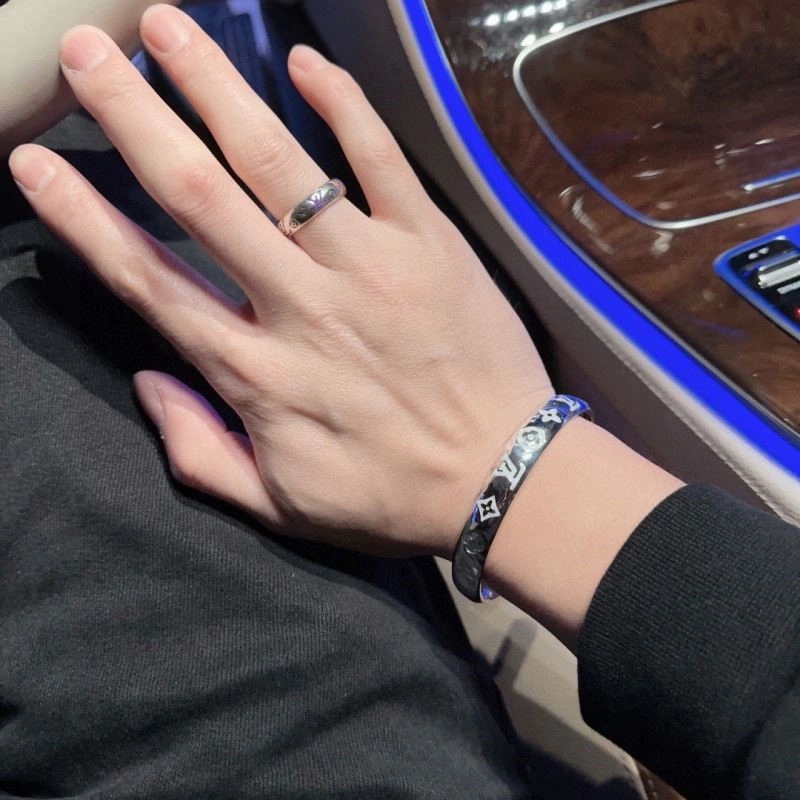 Seasonal Louis Vuitton Rings 248841