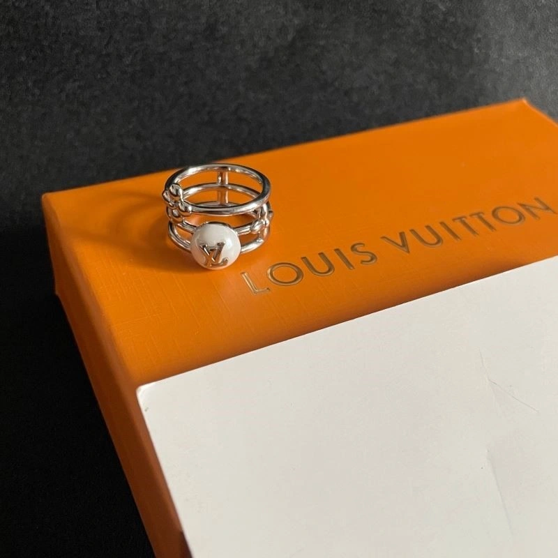 Louis Vuitton Rings HighPerformance 248820