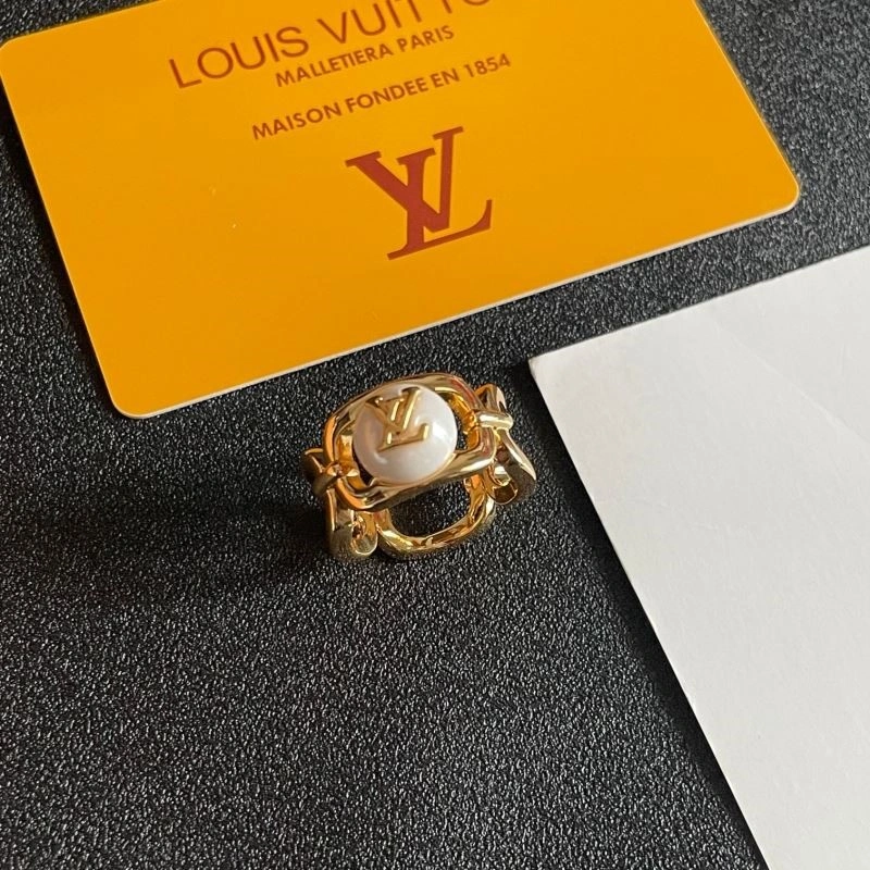 ComfortFit Louis Vuitton Rings 248818