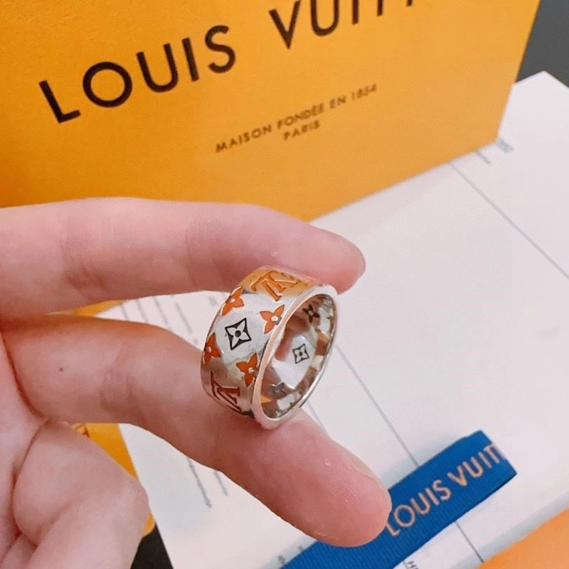 Louis Vuitton Rings WrinkleFree 248832