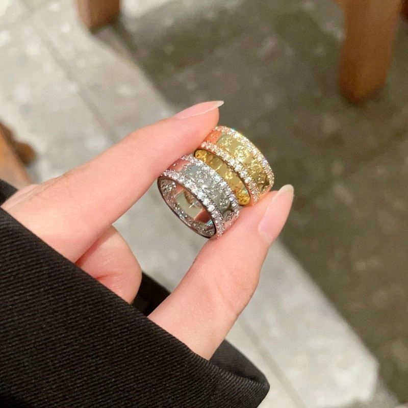 MultiPurpose Louis Vuitton Rings 248394