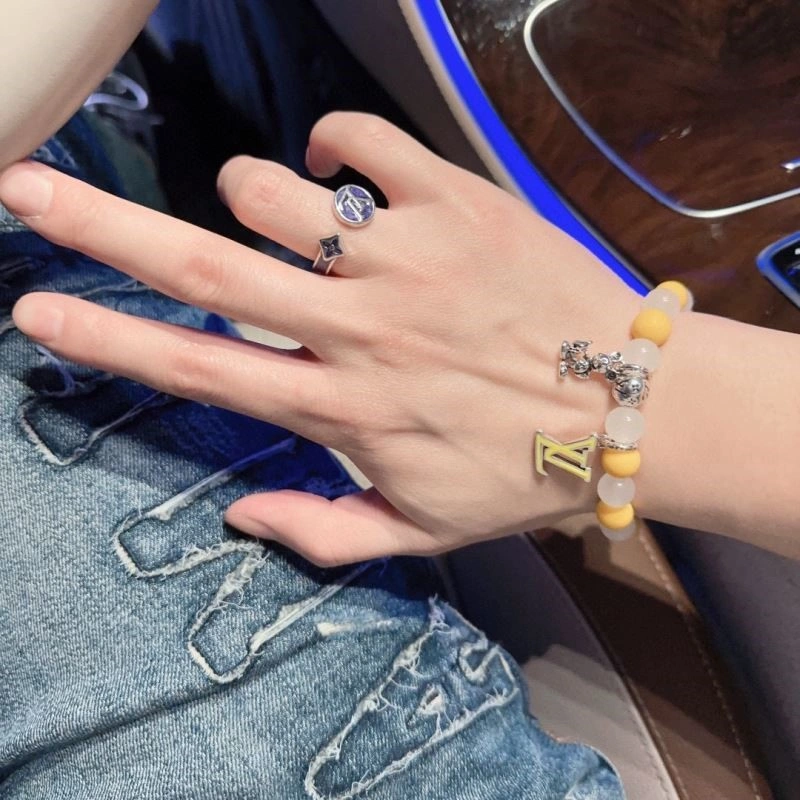 Unique Louis Vuitton Rings 248398